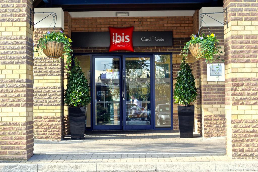 Ibis Cardiff Gate - International Business Park Hotel Exterior foto
